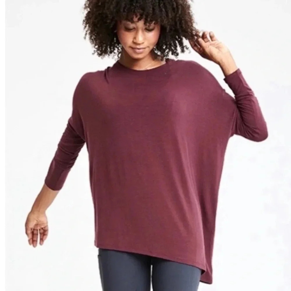 Athleta Cloudlight Oversized Assymetrical Sweatshirt